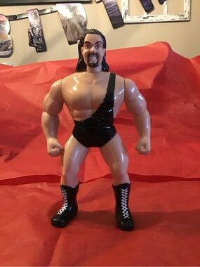 Vintage 1998 WCW the giant big show action figure